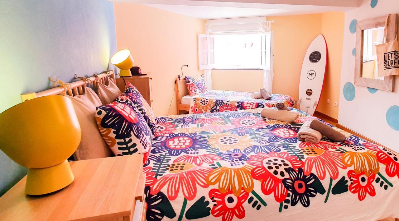 Хостел Ericeira Surf Camp Экстерьер фото