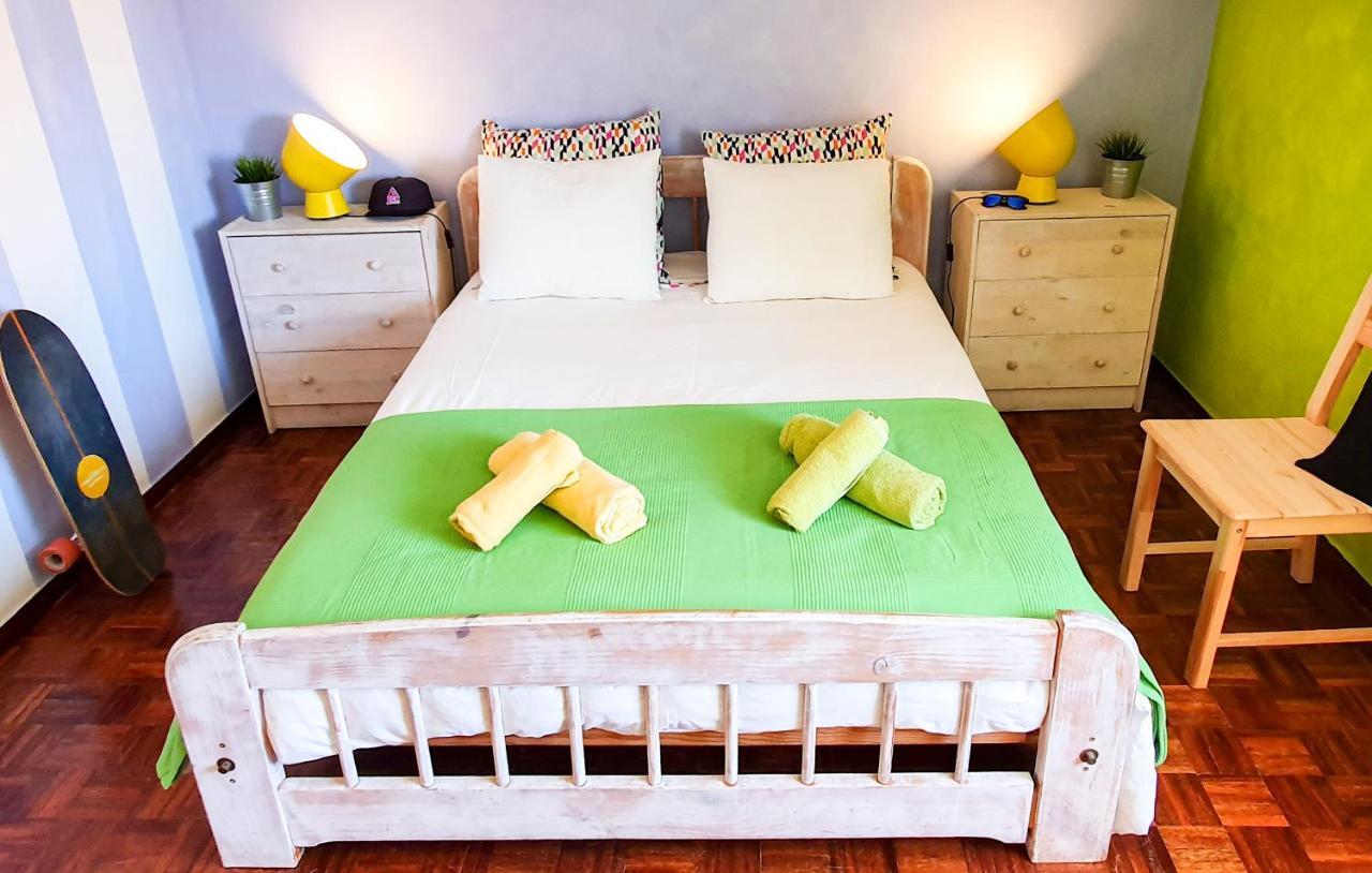 Хостел Ericeira Surf Camp Экстерьер фото