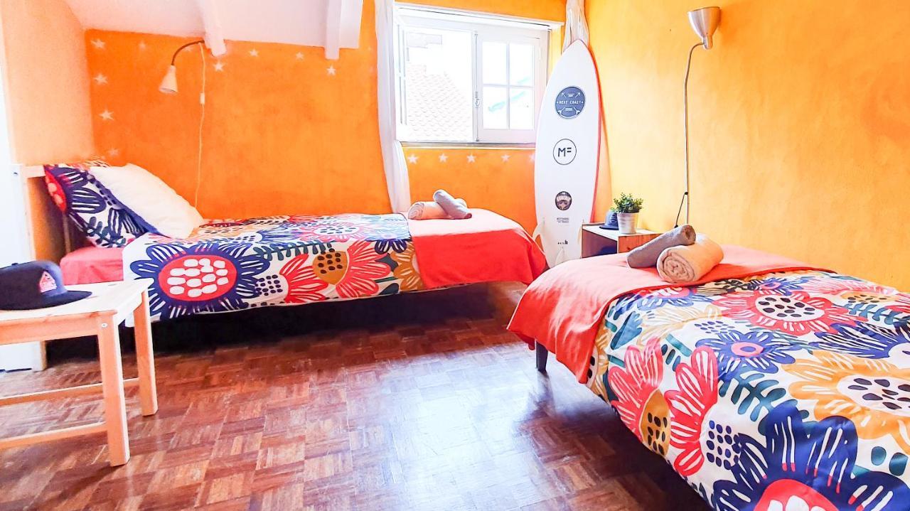 Хостел Ericeira Surf Camp Экстерьер фото