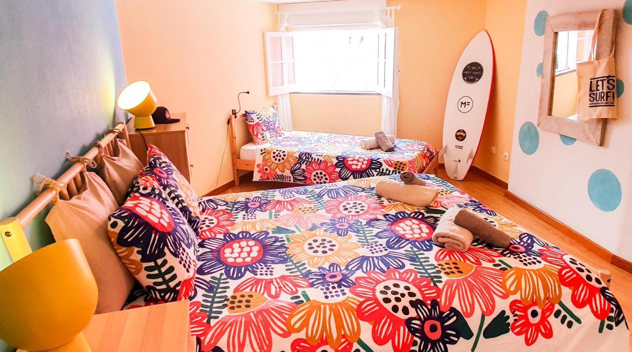 Хостел Ericeira Surf Camp Экстерьер фото